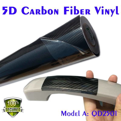 Wasserdicht Ja 5,5 Zoll Rotfarbe Dekorationsfilm für Autos 3D-Vinyl aus Kohlenstofffaser 1,52x30m