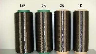 Mechanische Eigenschaft Typ Kohlenstofffaser Twill Schwarz Farbe 3k 200g USD12/Je Quadratmeter