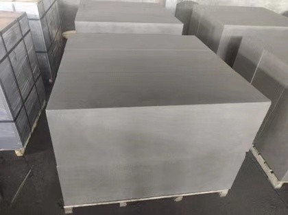 Dichte 1,90 g/cm3 Graphitblock für anpassbare GB-EDM-EDM-Anwendungen