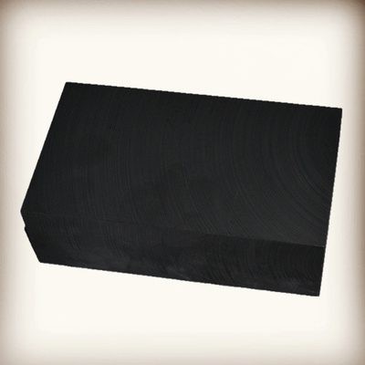 Anpassung 100% Kohlenstoffasche Gehalt 50 ppm Graphitstange für EDM und anpassbar