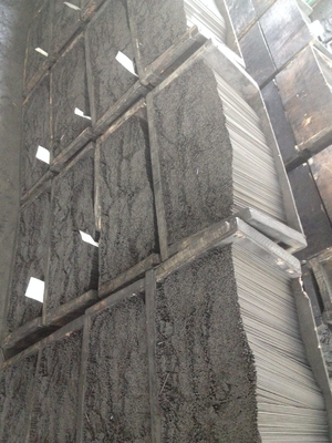 Schwarze Flake Graphit Hb Blei in Holz für 2B Bleistift Blei 1,0 mm