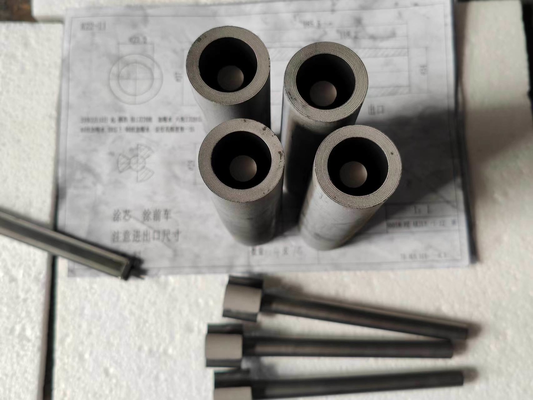 Ein Loch Zwei Löcher Graphit-Form zum Gießen von Messing Größe 5 mm bis 140 mm Widerstand 7-10 Ohm